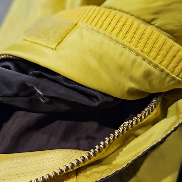 Golf Lovely Hooded Jacket - Picture 9 of 16